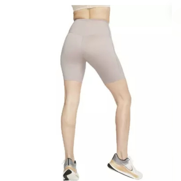 Nike Universa Women's High-Waisted 8" Biker Shorts with Pockets DQ5994-272 Sz M - Picture 4 of 10